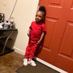 Meet your Posher, Riyah